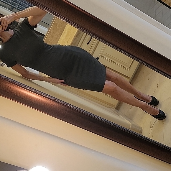 A'GACI Olive Green Ultra Suede Dress, M - Picture 4 of 16